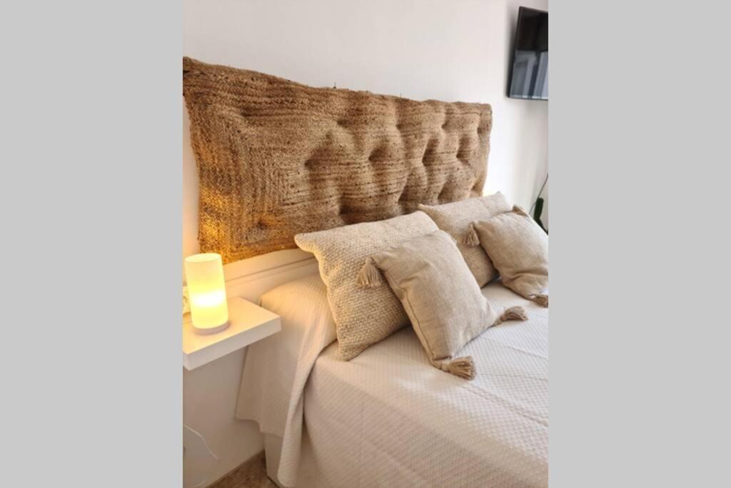 Calmahouse Carihuela Apartment Torremolinos Luaran gambar