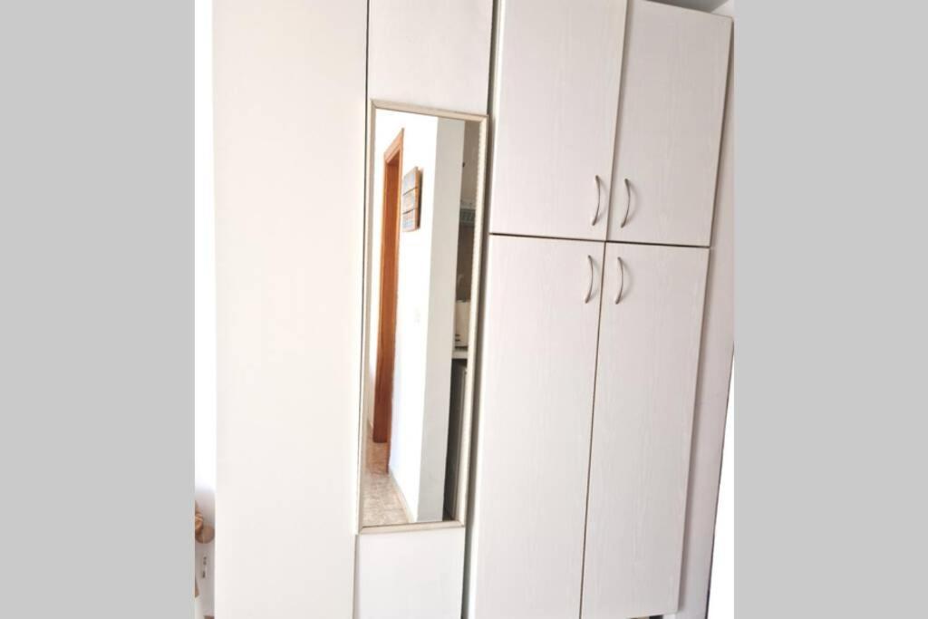 Calmahouse Carihuela Apartment Torremolinos Luaran gambar
